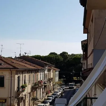 Apartments B&B Viareggio Appartamento *