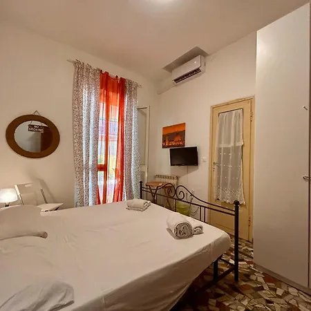 Apartments Viareggio Apartman *